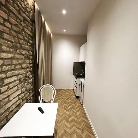 Rb Apartment